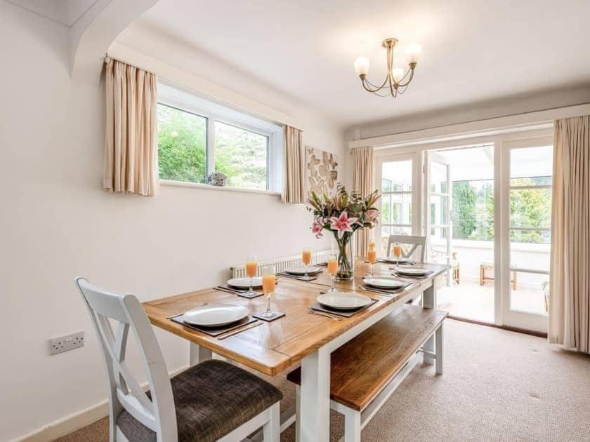 Lions Lodge: Great Location With Hot Tub Ringwood Bagian luar foto
