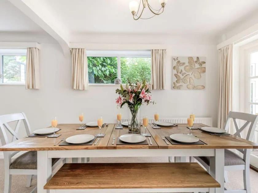 Lions Lodge: Great Location With Hot Tub Ringwood Bagian luar foto